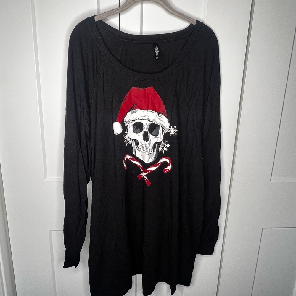 Torrid Sleep Christmas Skull Winter Candy Cane Shirt Plus Size 3 3X